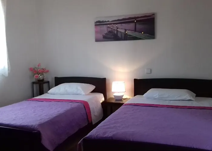 Marosrooms